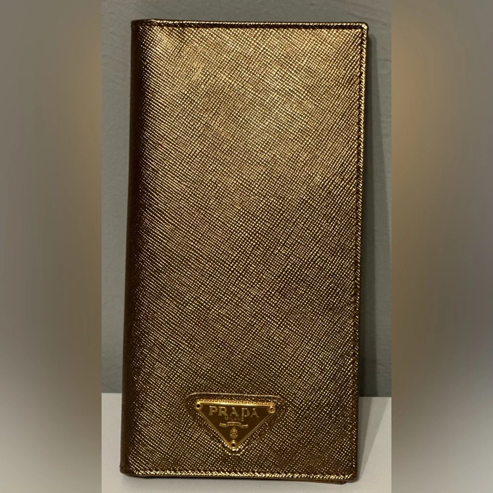 SOLD!💎Prada Saffiano Bronze Wallet-EUC - Picture 11 of 15